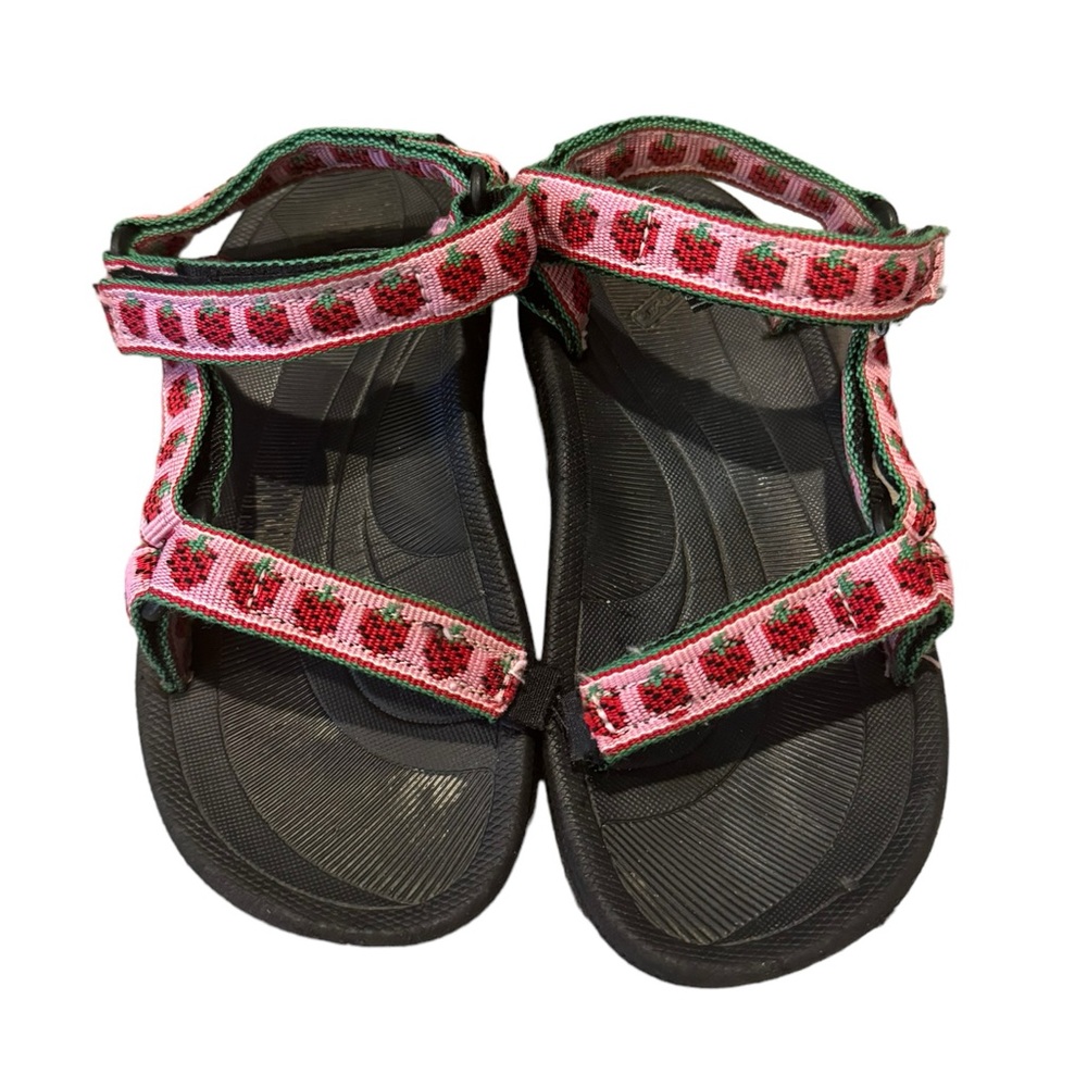 Teva Girls Size 9 Strawberry Sandal